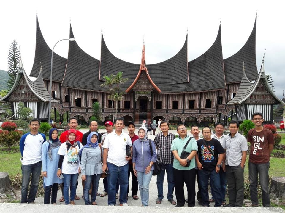 3D2N Padang - Bukittinggi Tour
